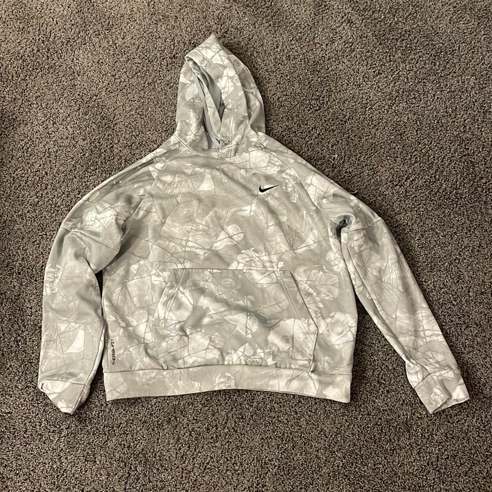 Nike Sweater